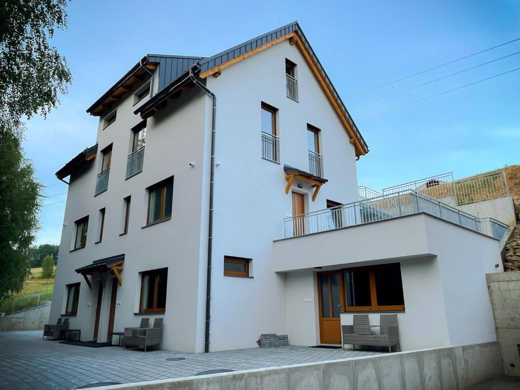 U Kralika, Apartman E, 50M Od Lanovky A Bobove Drahy, Parkovani Zdarma Dolní Morava المظهر الخارجي الصورة