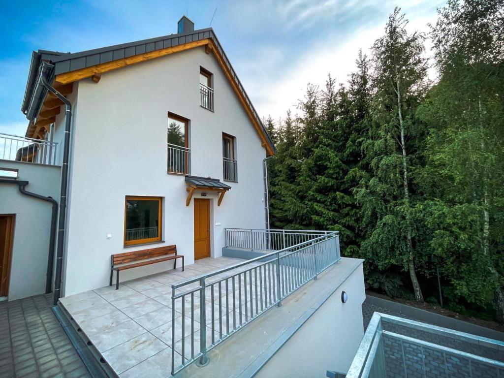 U Kralika, Apartman E, 50M Od Lanovky A Bobove Drahy, Parkovani Zdarma Dolní Morava المظهر الخارجي الصورة
